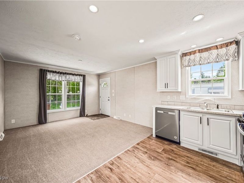 8323 Eagle Road, Unit 42, Kirtland, OH 44094 Photo 15