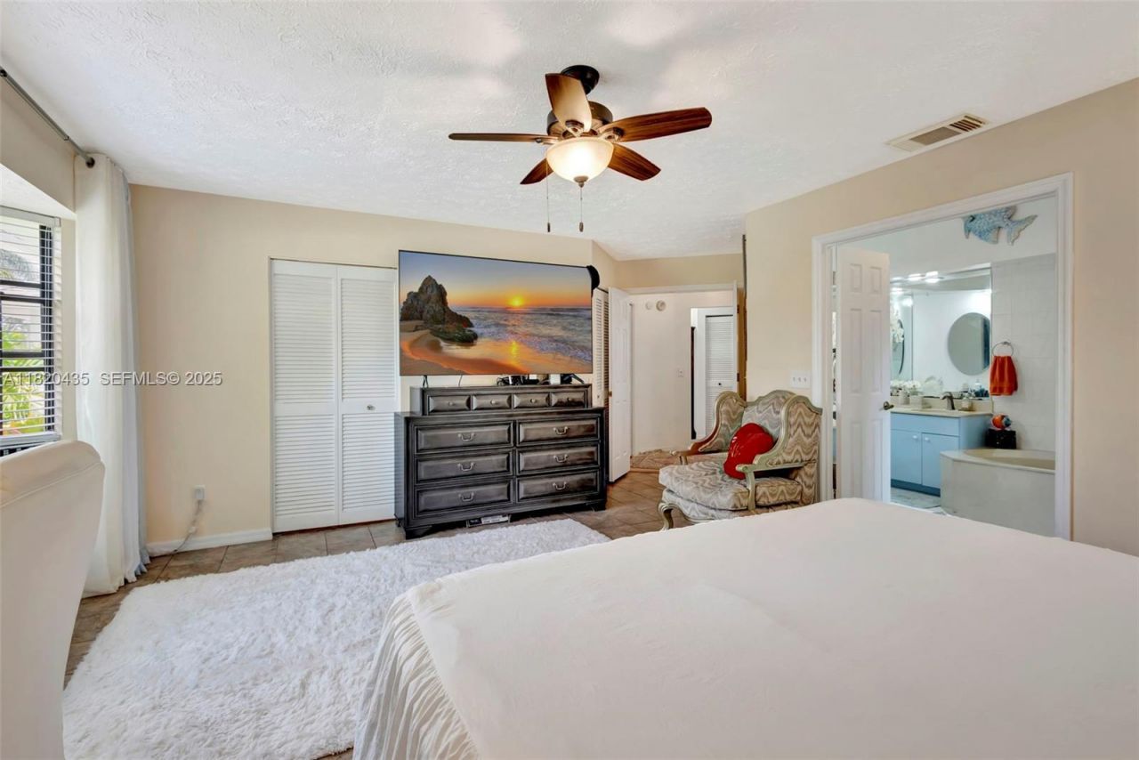502 SE Guava Ter, Port Saint Lucie, FL 34983 Photo