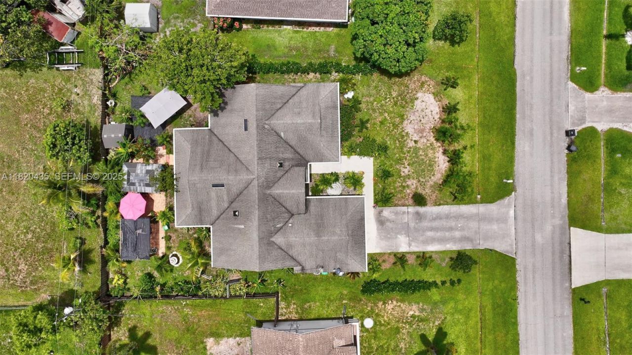 502 SE Guava Ter, Port Saint Lucie, FL 34983 Photo