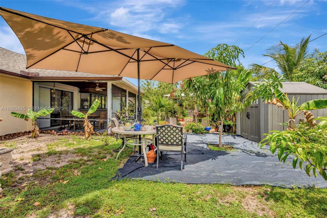 502 SE Guava Ter, Port Saint Lucie, FL 34983 Photo