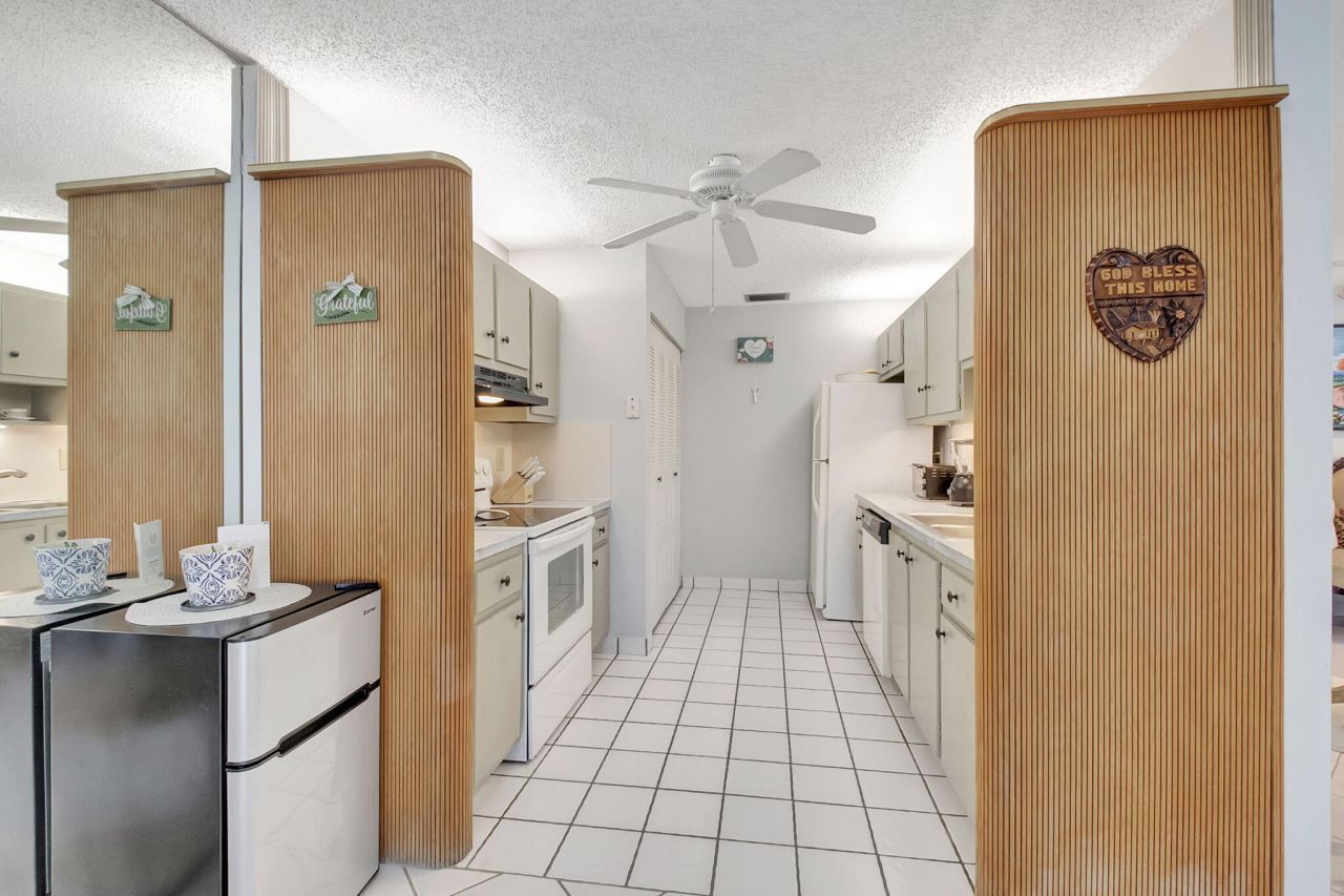 14195 Campanelli Drive, Delray Beach, FL 33484 Photo