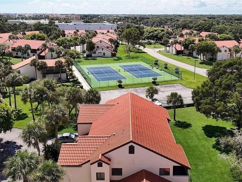 12 Via De Casas Sur, Unit 203, Boynton Beach, FL 33426 Photo