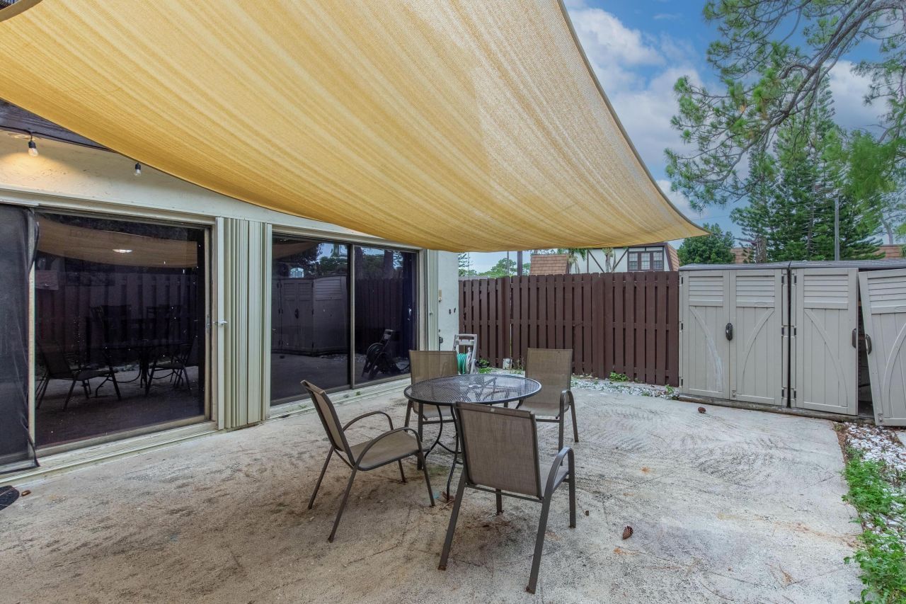 103 Weybridge C Circle, Unit C, Royal Palm Beach, FL 33411 Photo