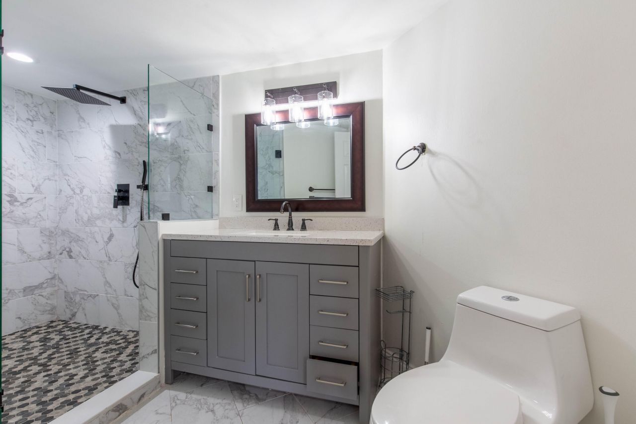 103 Weybridge C Circle, Unit C, Royal Palm Beach, FL 33411 Photo