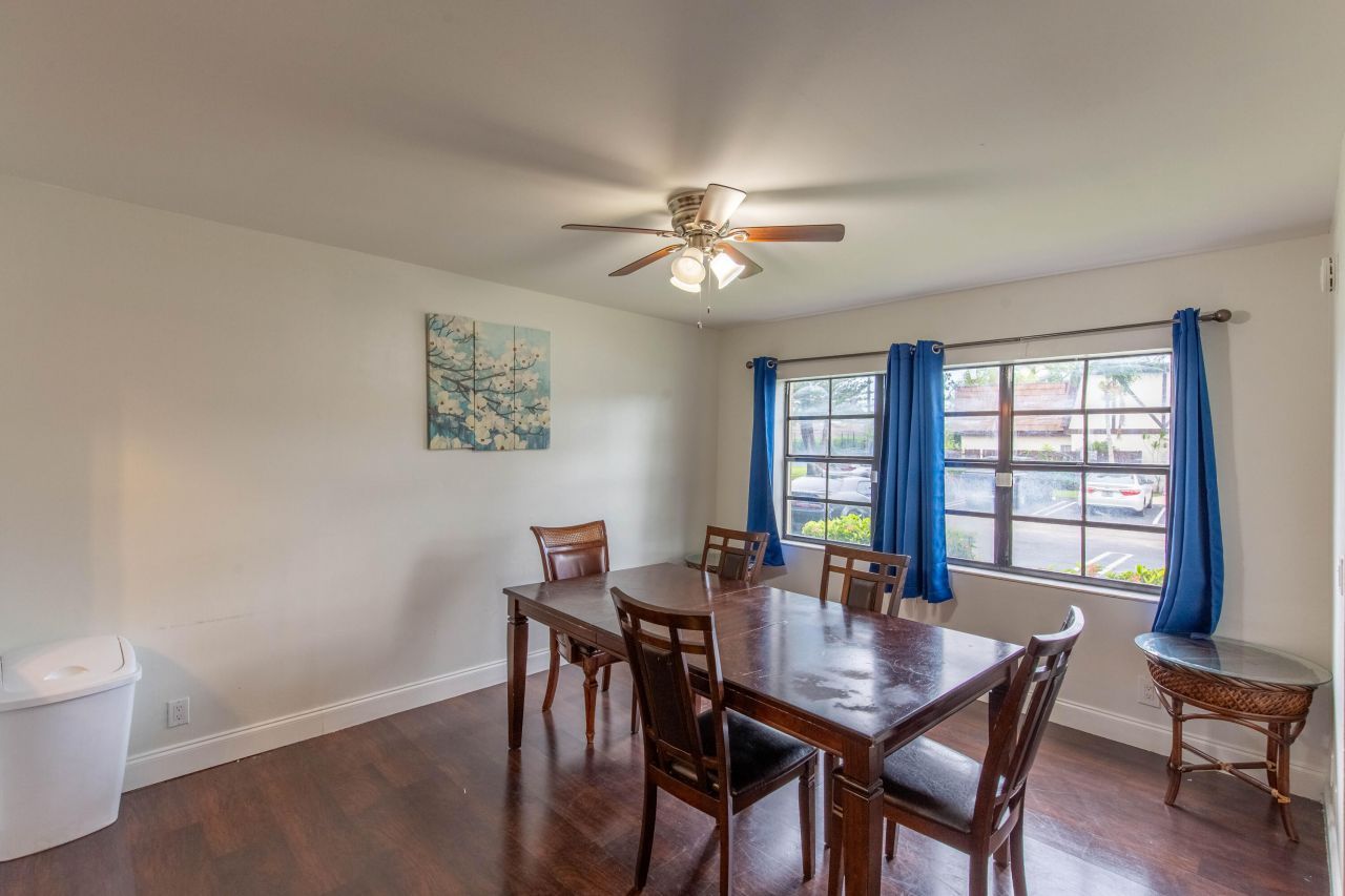 103 Weybridge C Circle, Unit C, Royal Palm Beach, FL 33411 Photo