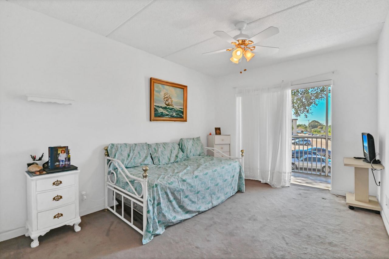 700 Village Green Court, Unit 221, Palm Springs, FL 33461 Photo
