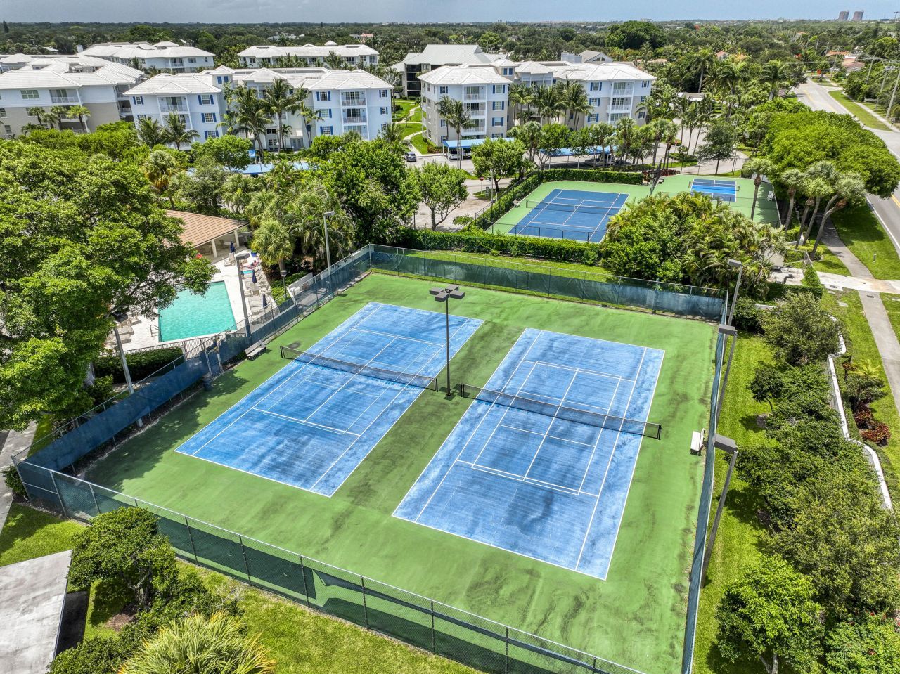 325 Oak Harbour Drive, Juno Beach, FL 33408 Photo