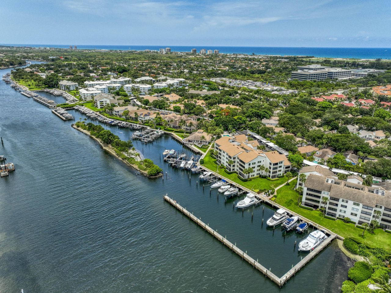 325 Oak Harbour Drive, Juno Beach, FL 33408 Photo