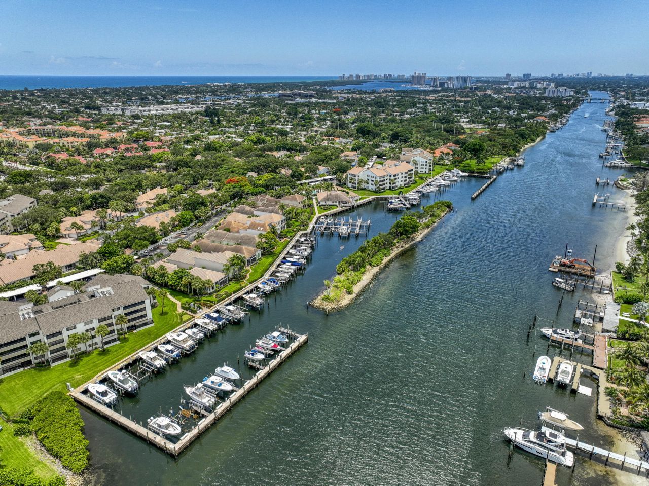 325 Oak Harbour Drive, Juno Beach, FL 33408 Photo