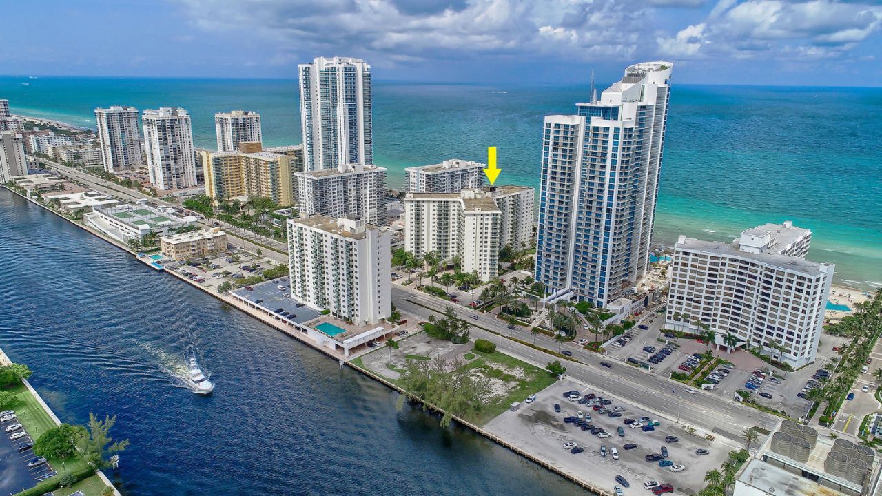 3001 S Ocean Drive, Unit 201, Hollywood, FL 33019 Photo