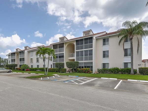 4452 NE Ocean Boulevard, Unit C2, Jensen Beach, FL 34957