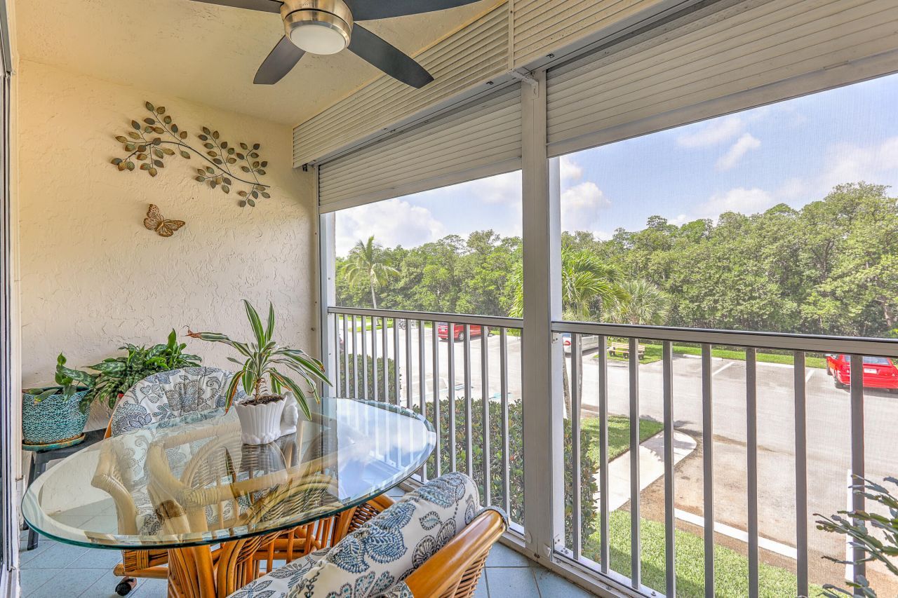 4452 NE Ocean Boulevard, Unit C2, Jensen Beach, FL 34957 Photo