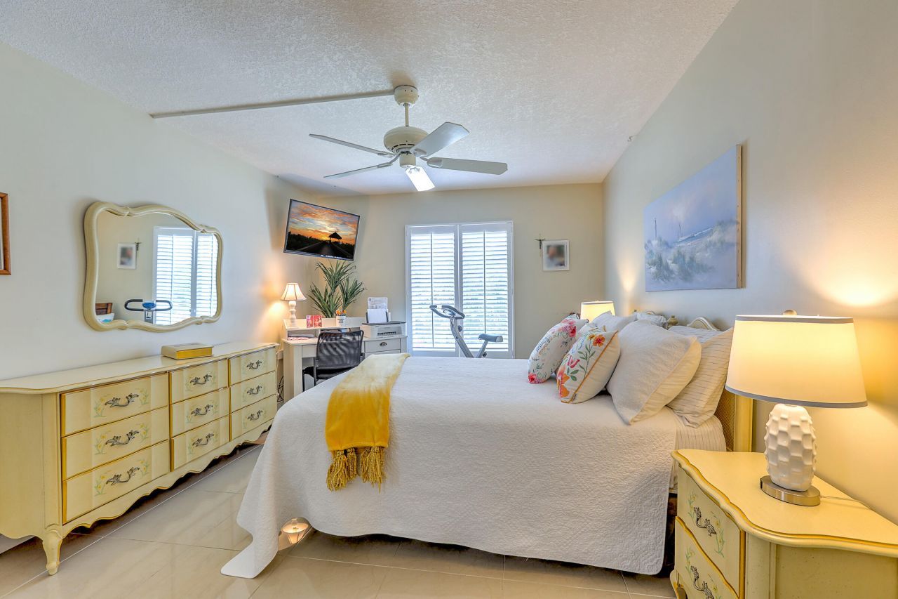 4452 NE Ocean Boulevard, Unit C2, Jensen Beach, FL 34957 Photo