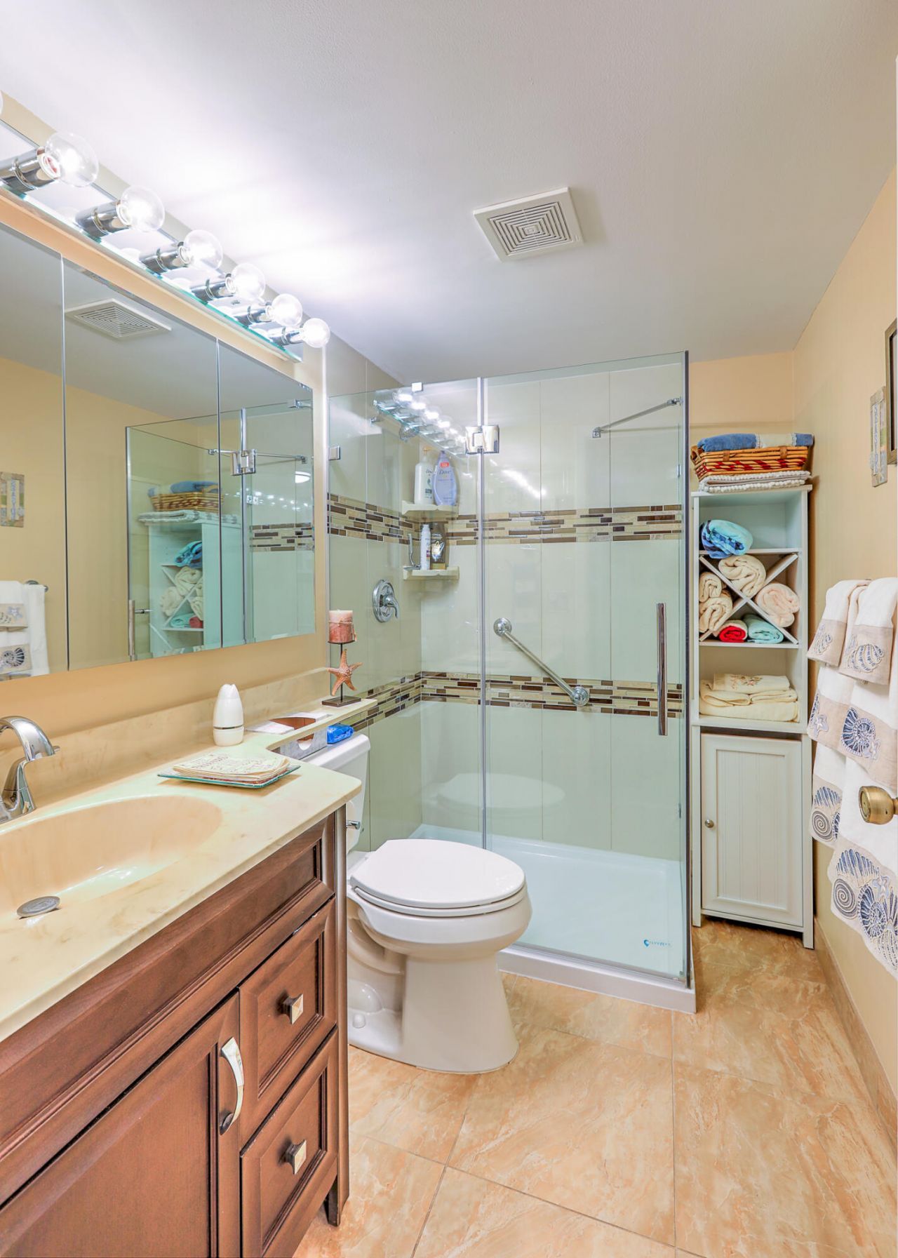 4452 NE Ocean Boulevard, Unit C2, Jensen Beach, FL 34957 Photo