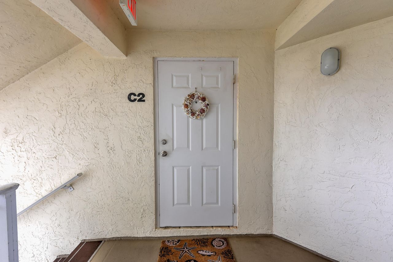 4452 NE Ocean Boulevard, Unit C2, Jensen Beach, FL 34957 Photo