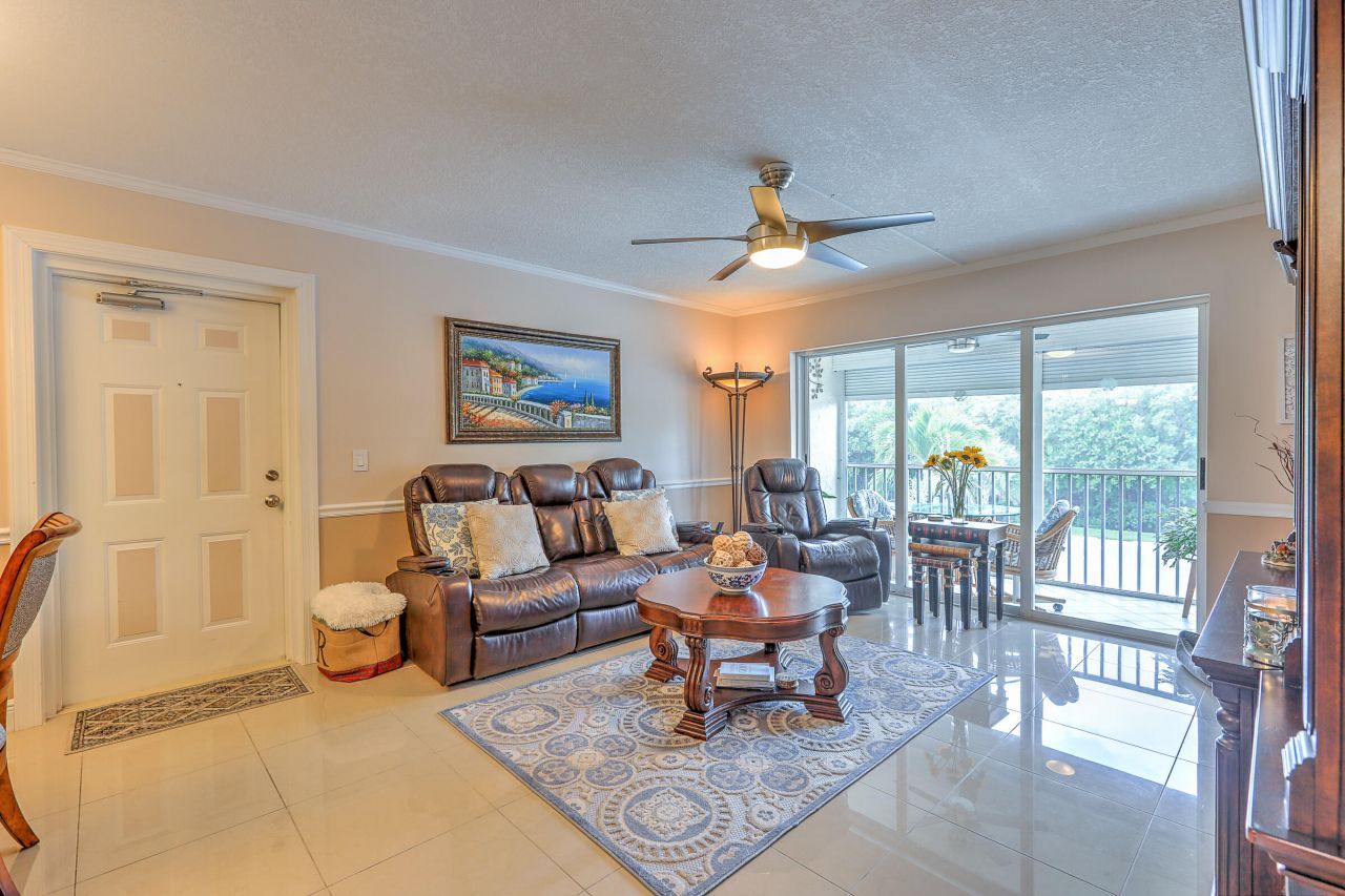4452 NE Ocean Boulevard, Unit C2, Jensen Beach, FL 34957 Photo