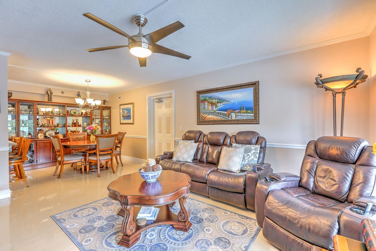 4452 NE Ocean Boulevard, Unit C2, Jensen Beach, FL 34957 Photo