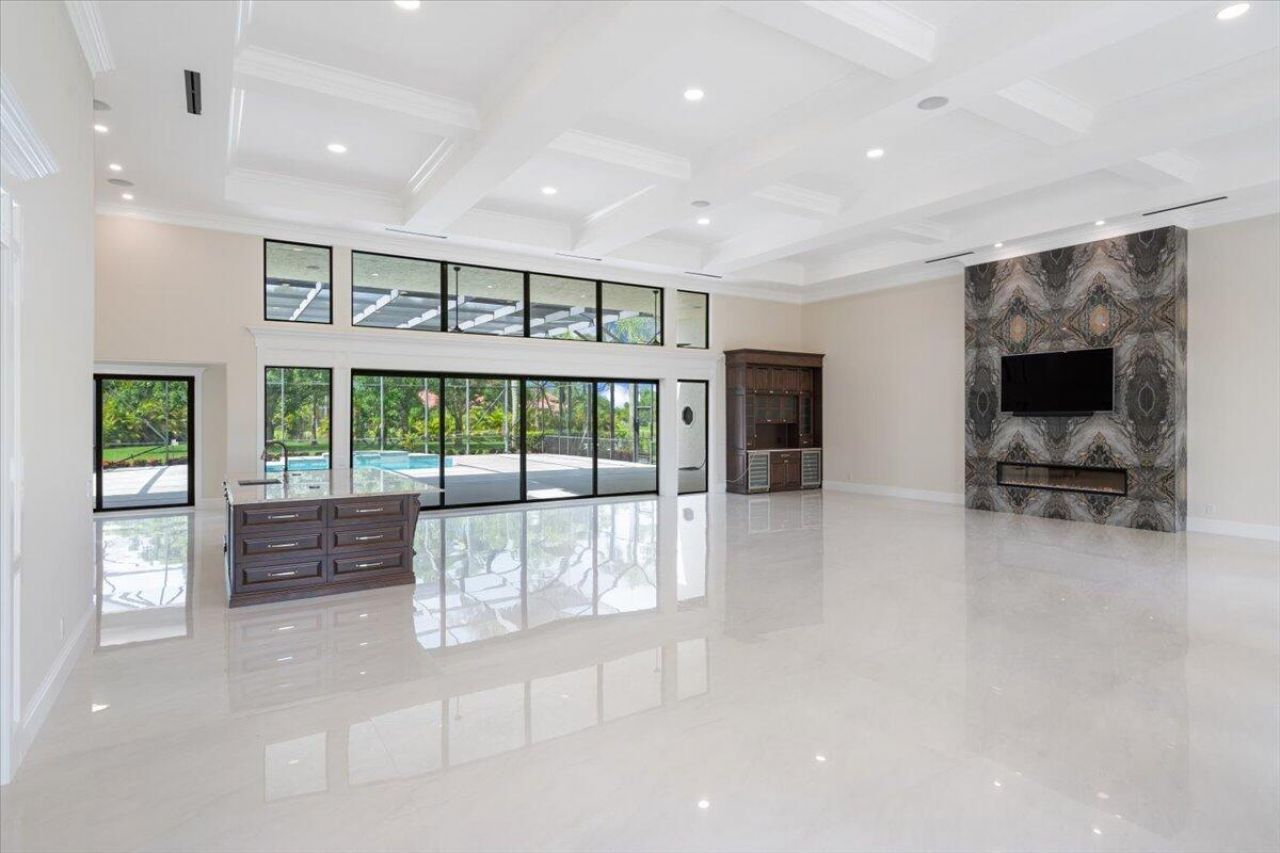 7916 Saddlebrook Drive, Port Saint Lucie, FL 34986 Photo