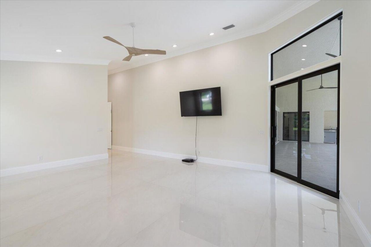 7916 Saddlebrook Drive, Port Saint Lucie, FL 34986 Photo