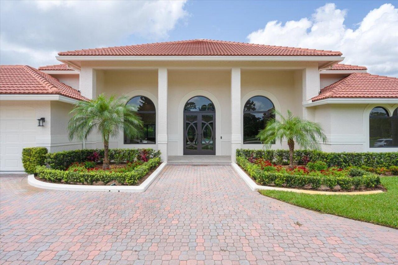 7916 Saddlebrook Drive, Port Saint Lucie, FL 34986 Photo