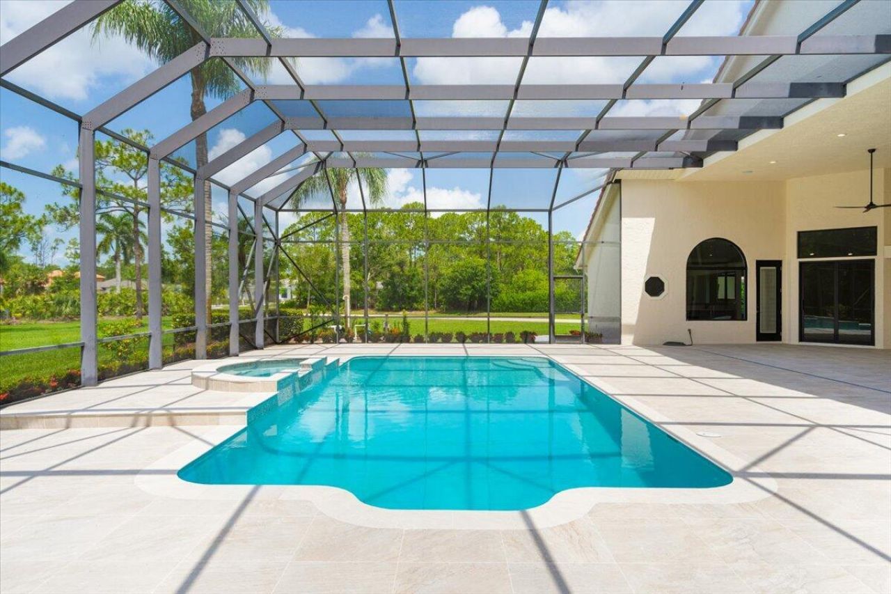 7916 Saddlebrook Drive, Port Saint Lucie, FL 34986 Photo