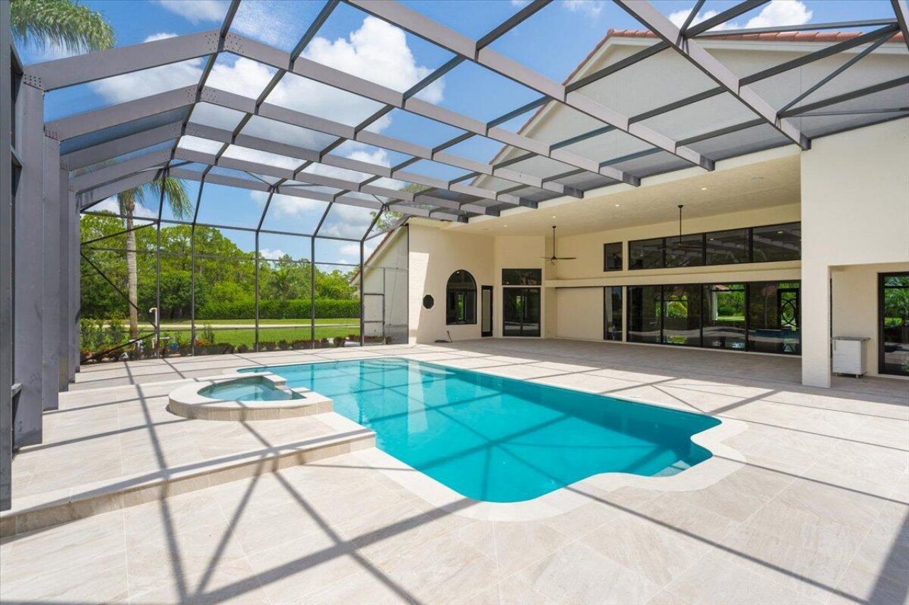 7916 Saddlebrook Drive, Port Saint Lucie, FL 34986 Photo