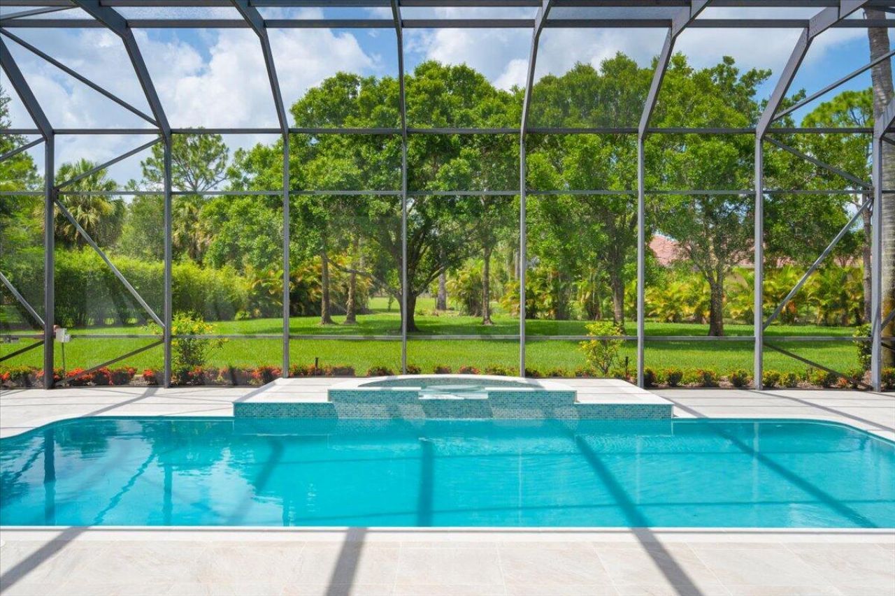 7916 Saddlebrook Drive, Port Saint Lucie, FL 34986 Photo