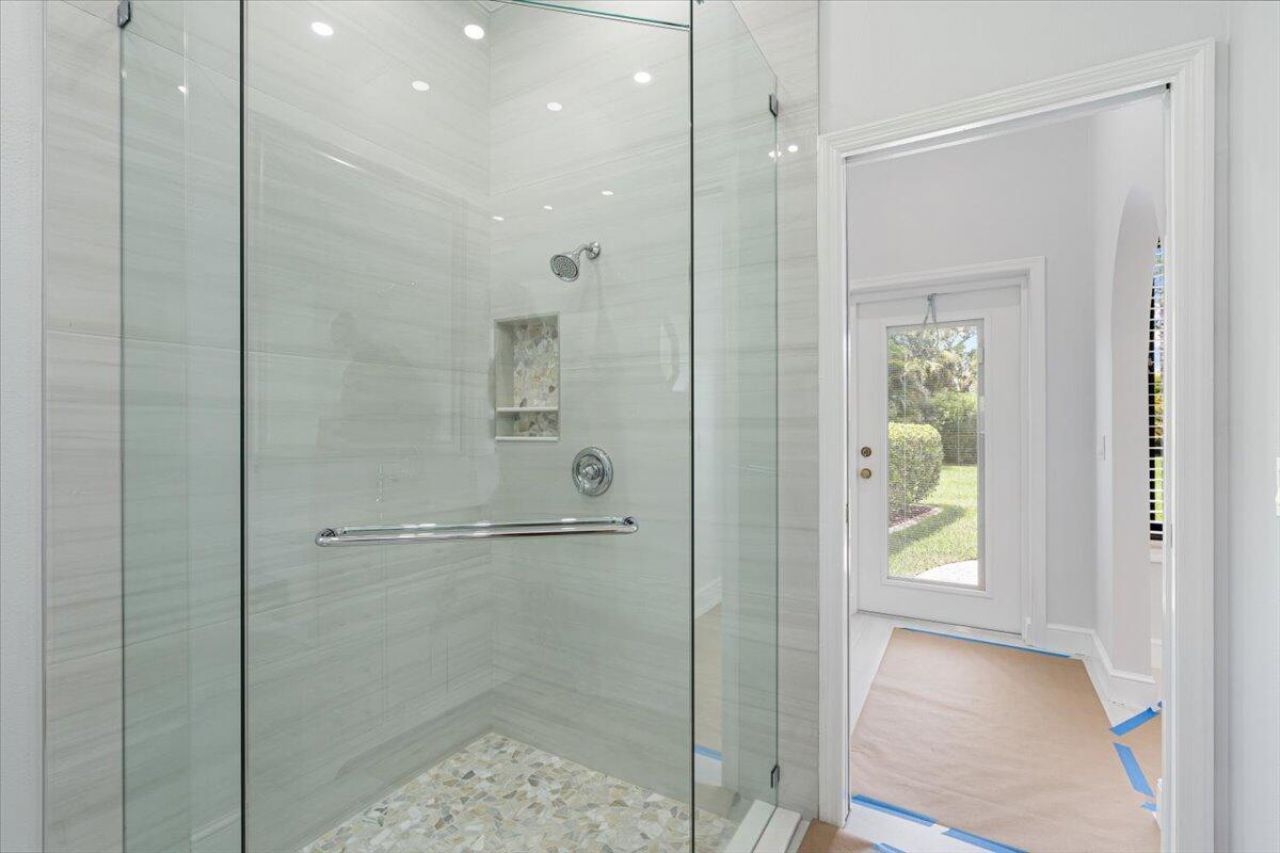 7916 Saddlebrook Drive, Port Saint Lucie, FL 34986 Photo