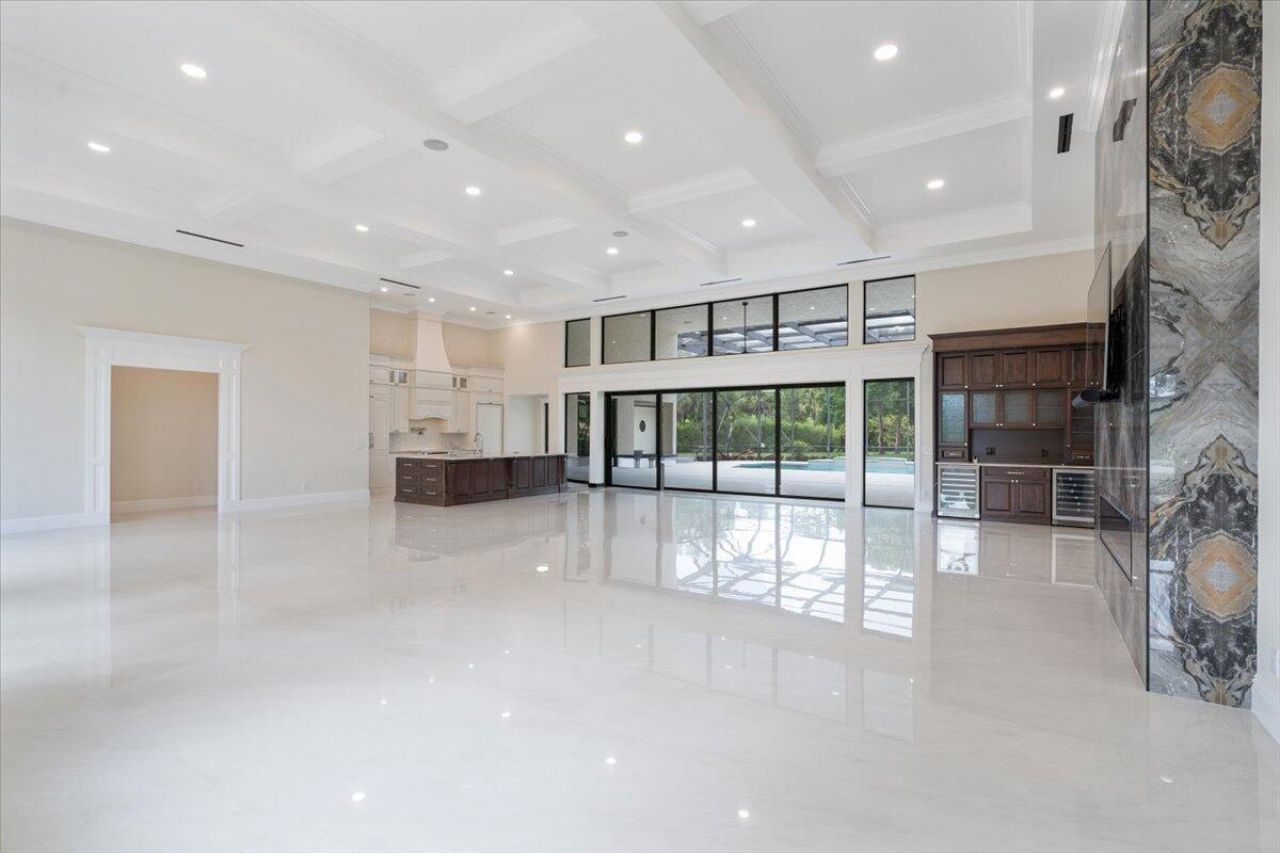 7916 Saddlebrook Drive, Port Saint Lucie, FL 34986 Photo