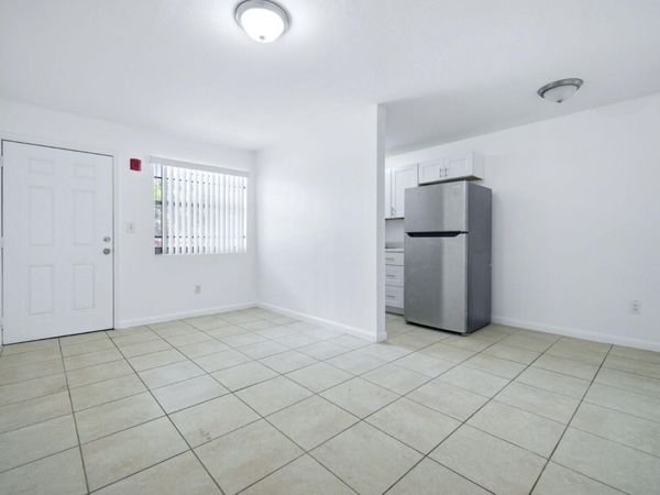 750 NW 56th Street, Unit 17, Miami, FL 33127