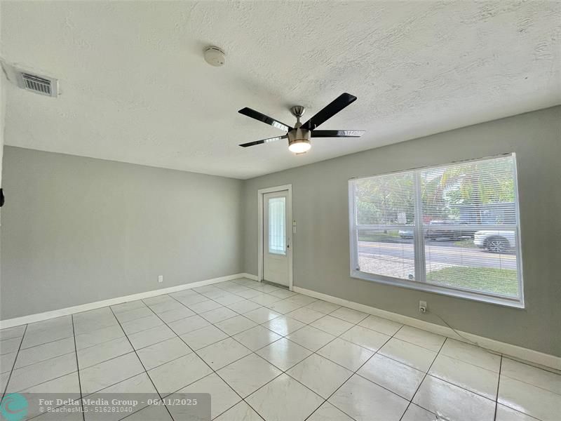 100 NE 12th Street, Fort Lauderdale, FL 33304 Photo