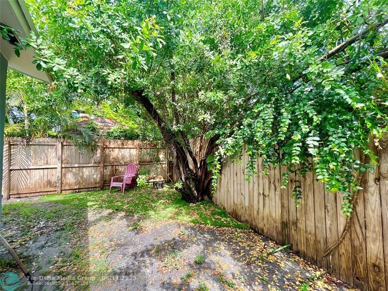 100 NE 12th Street, Fort Lauderdale, FL 33304 Photo