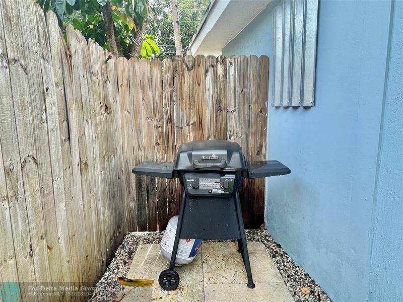 100 NE 12th Street, Fort Lauderdale, FL 33304 Photo