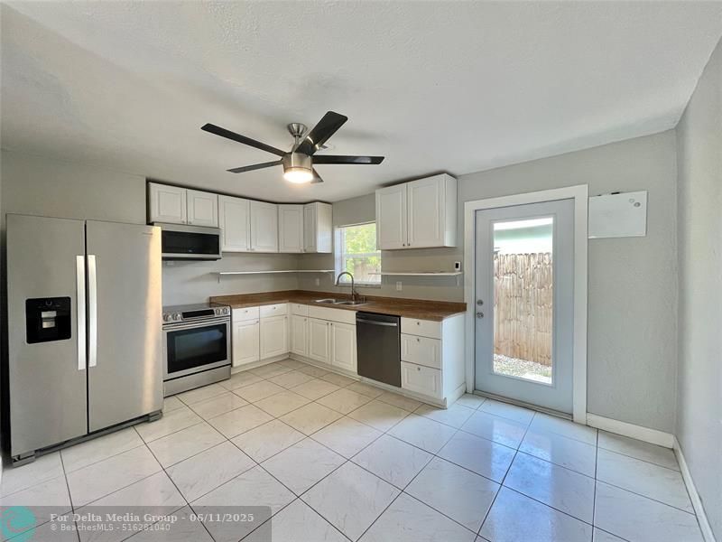 100 NE 12th Street, Fort Lauderdale, FL 33304 Photo