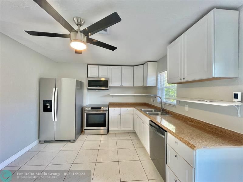 100 NE 12th Street, Fort Lauderdale, FL 33304 Photo