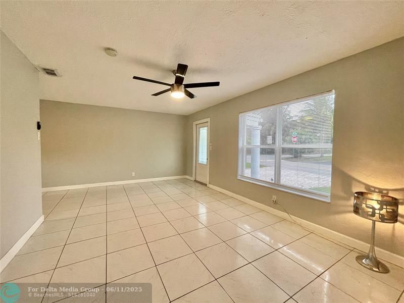 100 NE 12th Street, Fort Lauderdale, FL 33304 Photo