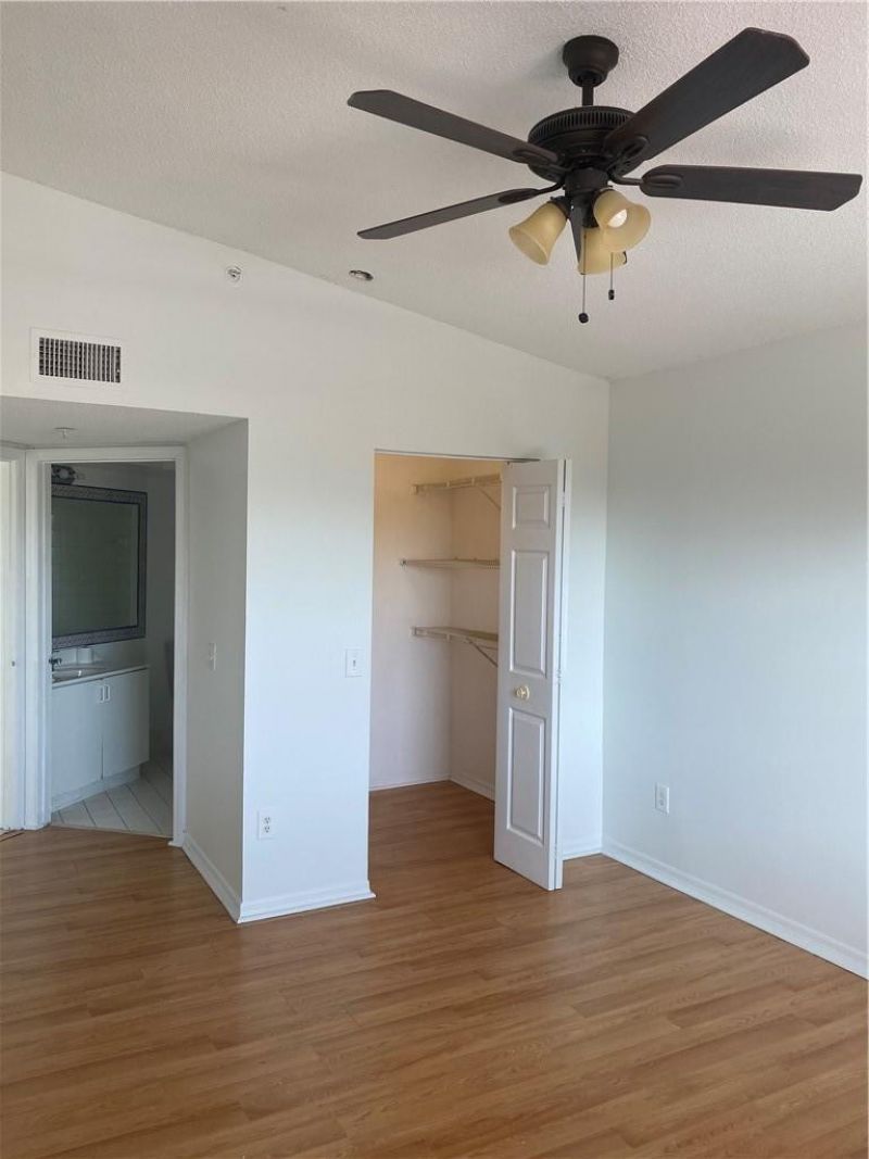 9640 NW 2nd Street, Unit 5-302, Pembroke Pines, FL 33024 Photo