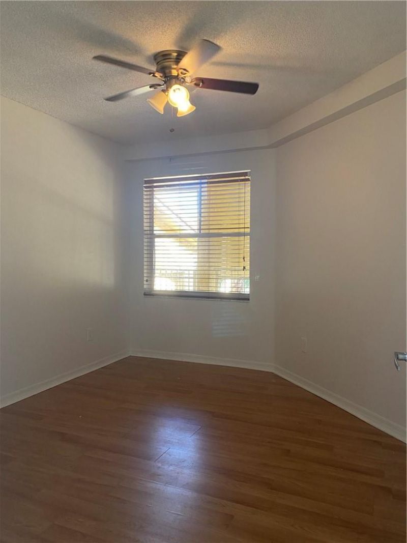 9640 NW 2nd Street, Unit 5-302, Pembroke Pines, FL 33024 Photo