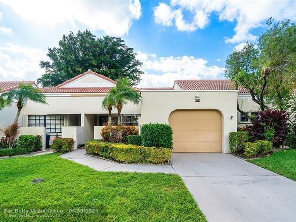 5794 Parkwalk Circle, Boynton Beach, FL 33472