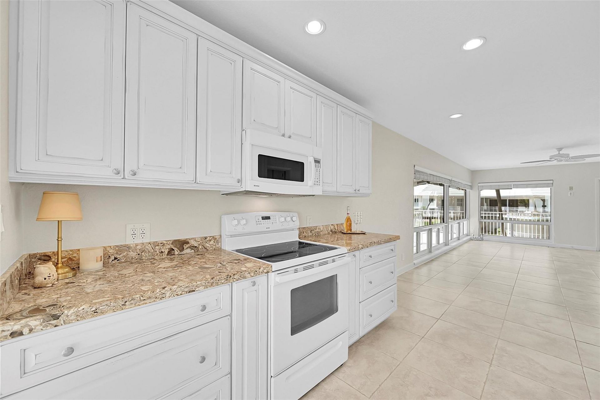 1530 S Ocean Boulevard, Unit 12, Pompano Beach, FL 33062 Photo