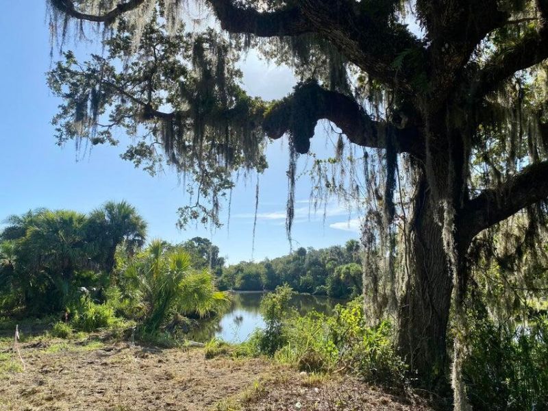 2083 W Midway Road, Fort Pierce, FL 34981 Photo