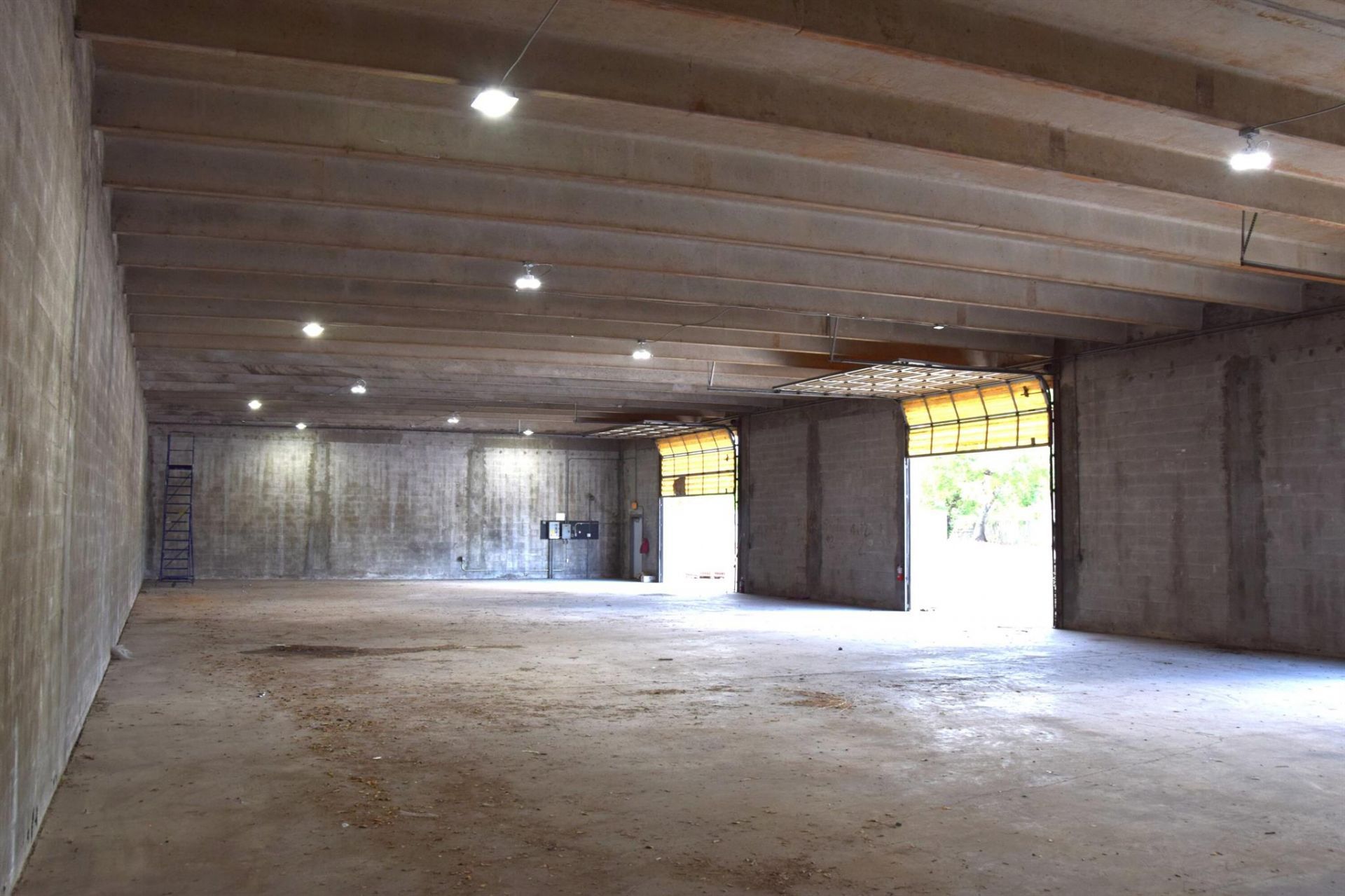 281 Old Dixie Highway, Tequesta, FL 33469 Photo