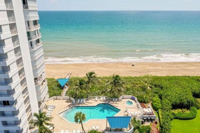 9600 S Ocean Drive, Unit 306, Jensen Beach, FL 34957 Photo