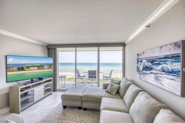 9600 S Ocean Drive, Unit 306, Jensen Beach, FL 34957 Photo