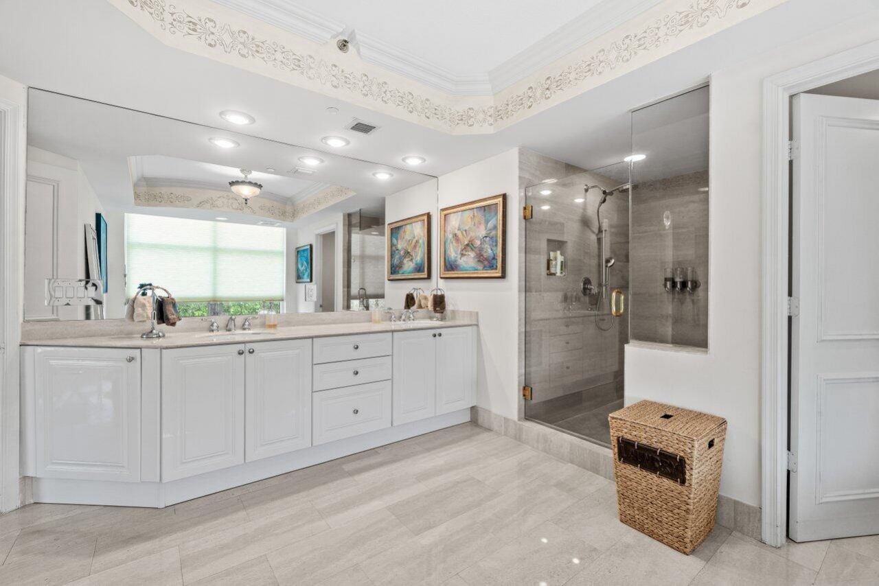 3740 S Ocean Boulevard, Unit 201, Highland Beach, FL 33487 Photo
