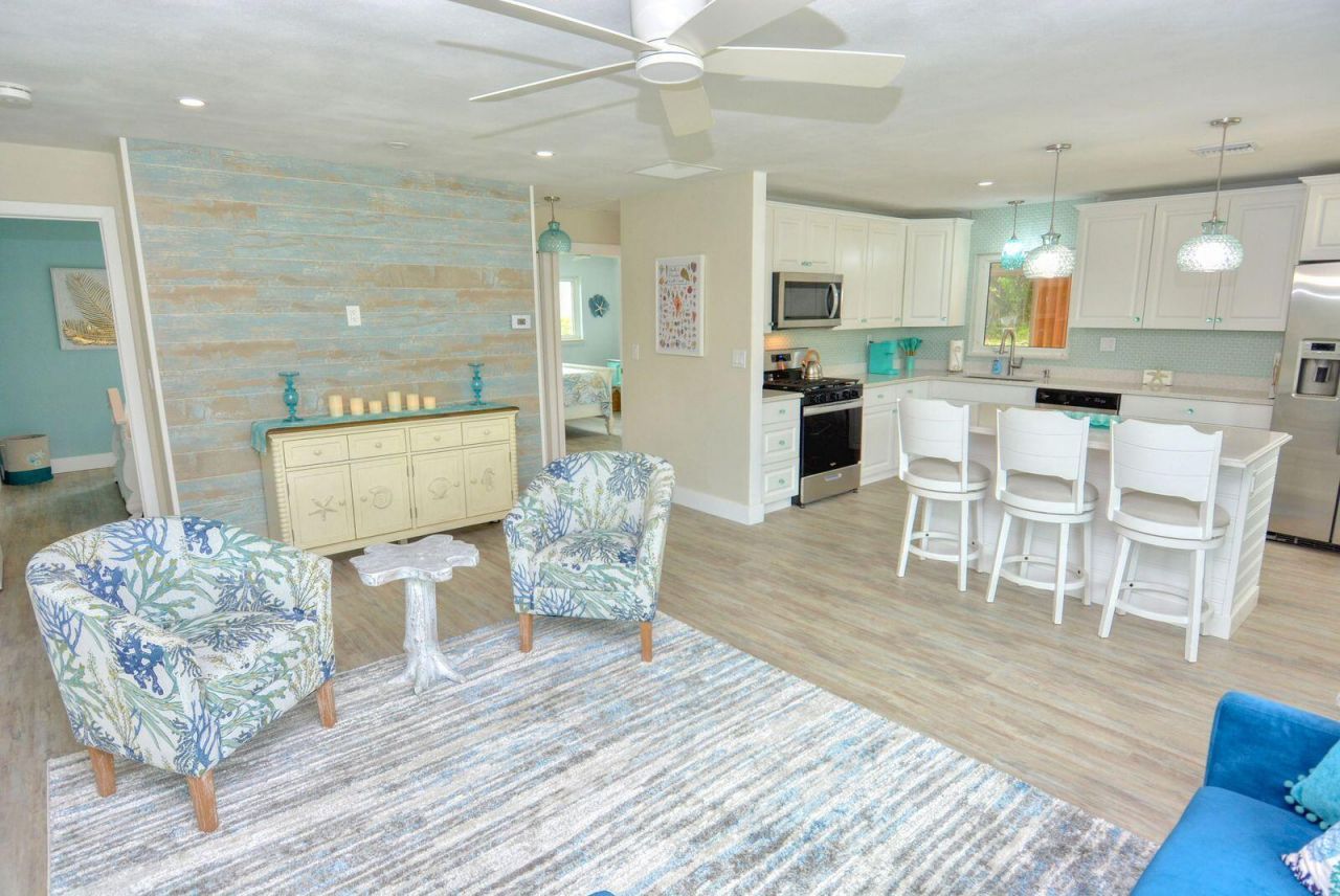 1315 NE Flora Place, Jensen Beach, FL 34957 Photo