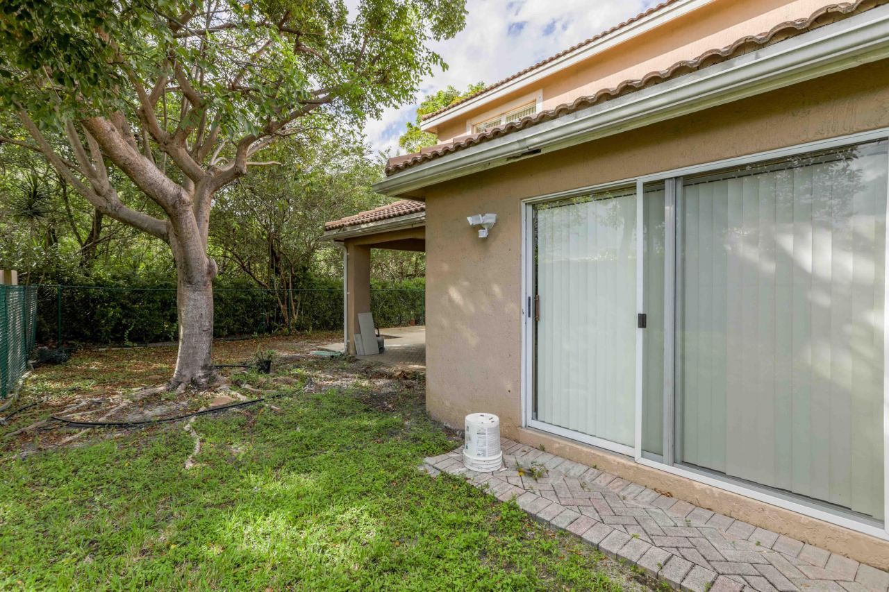 4066 Crescent Creek Street, Coconut Creek, FL 33073 Photo