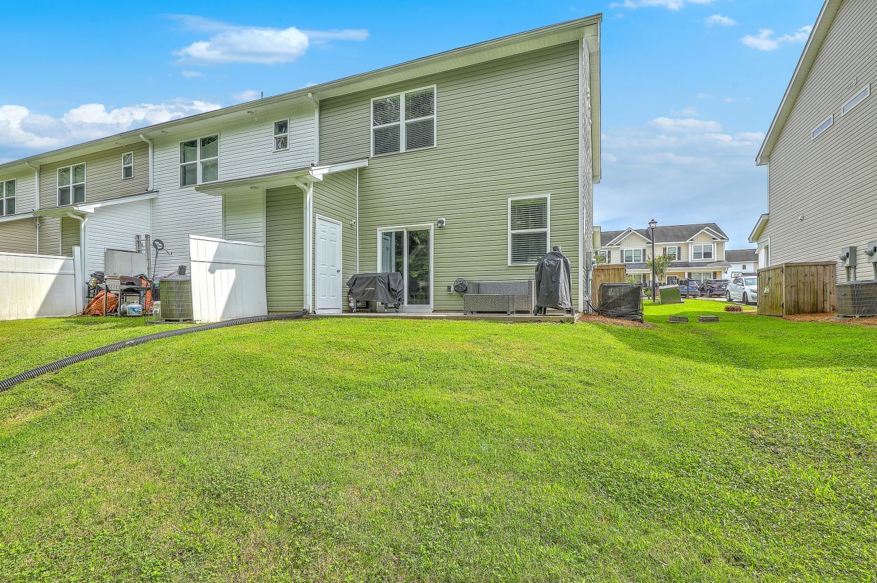 9101 Parlor Drive Photo 15