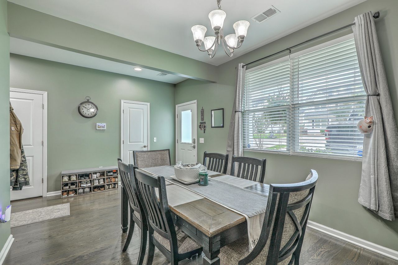 9101 Parlor Drive Photo 20