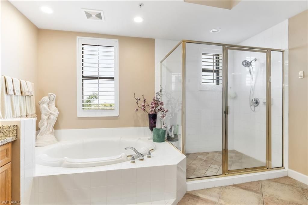 11600 Court Of Palms, Unit 301, Fort Myers, FL 33908 Photo